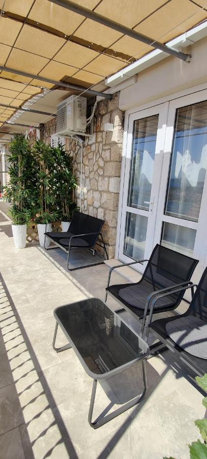 Kate'S Studio With An Amazing View Apartment Дубровник Екстериор снимка