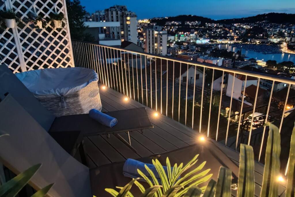 Kate'S Studio With An Amazing View Apartment Дубровник Екстериор снимка